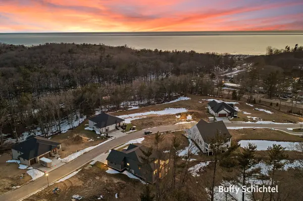 2892 Duneside TRL, Muskegon City, MI 49441