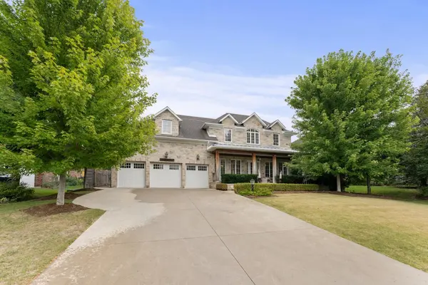 7 Dolan DR, Caledon, ON L7E 0E1