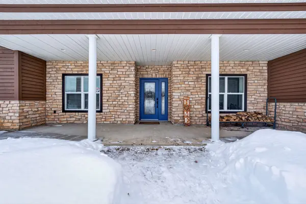 5638 Battersea RD, Frontenac, ON K0H 1H0