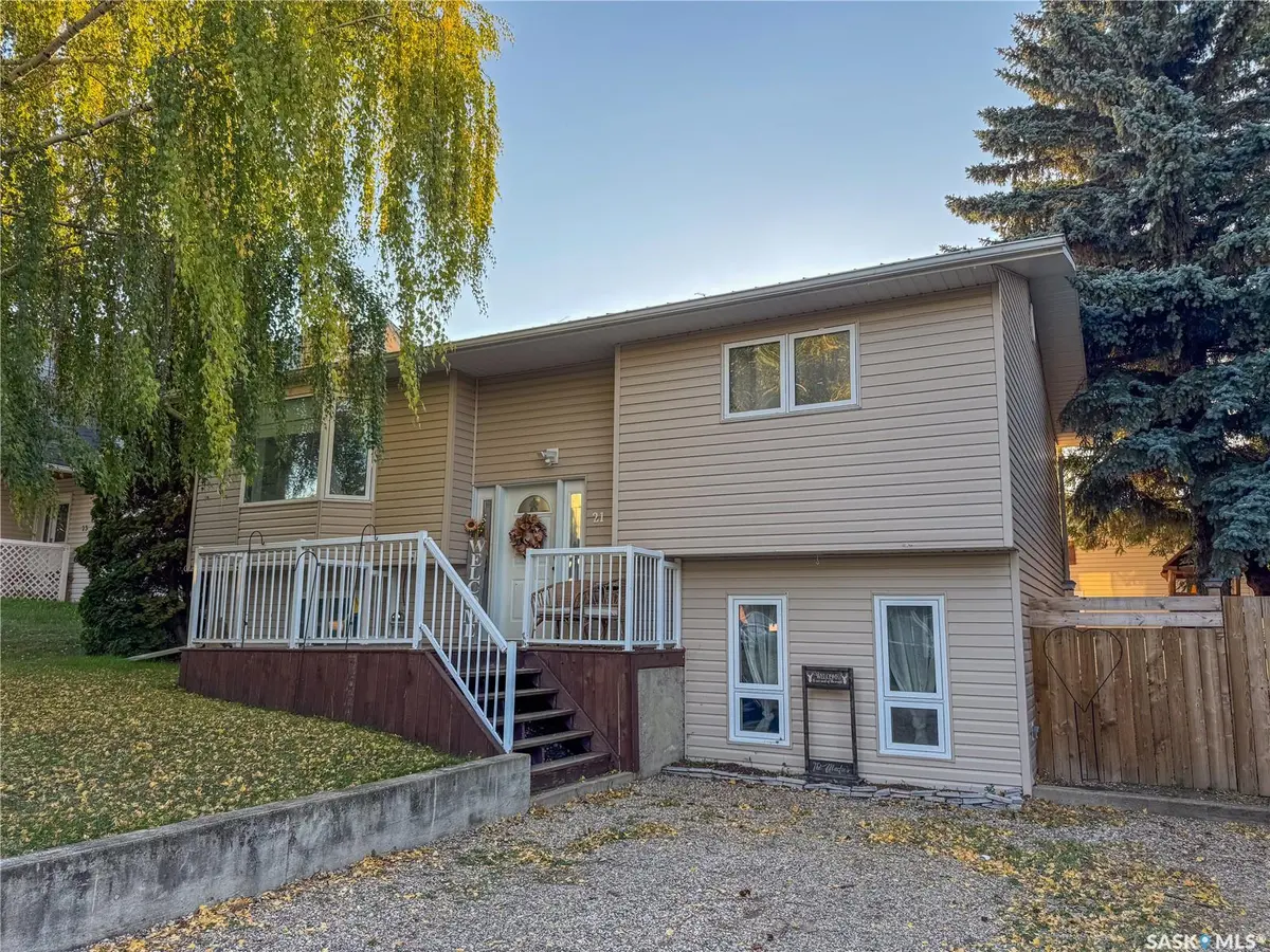 21 Maple PLACE, Birch Hills, SK S0J 0G0