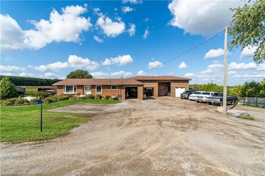 591 Governors RD E, Brant, ON N3L 3E1