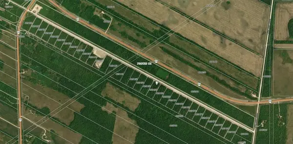 20 Fuller RD, East Selkirk, MB R0E 0M0