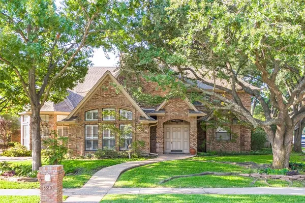 3840 Edgewater Drive,  Bedford,  TX 76021