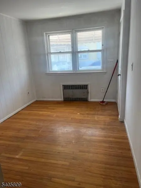 279 New York Ave, Newark City, NJ 07105