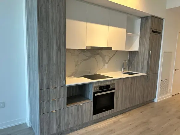 138 Downes ST #6902, Toronto C08, ON M5E 0E4