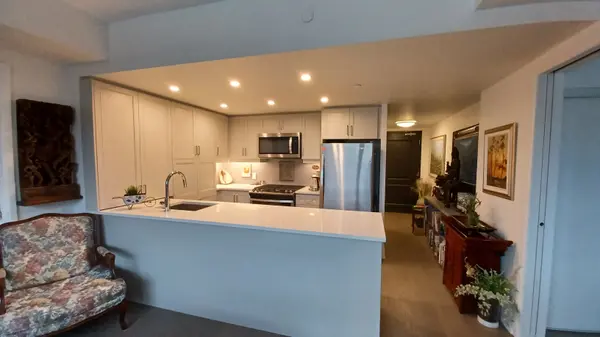 1400 Kingston RD #501, Toronto E06, ON M1N 0C2