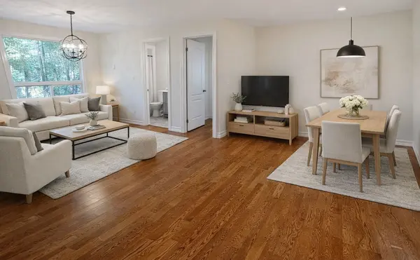 17 Centre ST N #C, Barrie, ON L4N 3L3