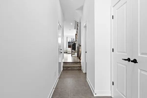 12 CHARLES ST, Carleton Place, ON K7C 2Y1