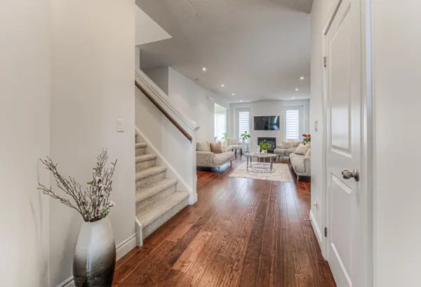 26 SPRING CREEK ST, Kitchener, ON N2A 0G3