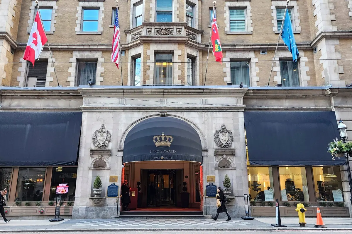 22 Leader LN #316, Toronto C08, ON M5E 0B2