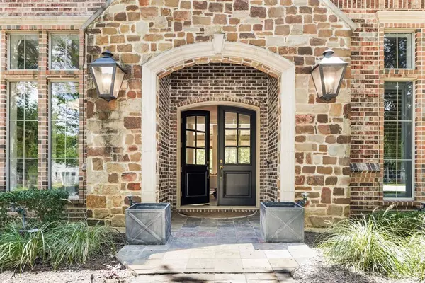 Southlake, TX 76092,517 Round Hollow Lane