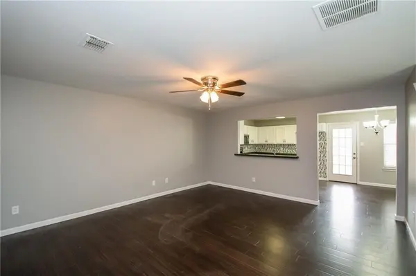 926 Walnut Street, Burleson, TX 76028