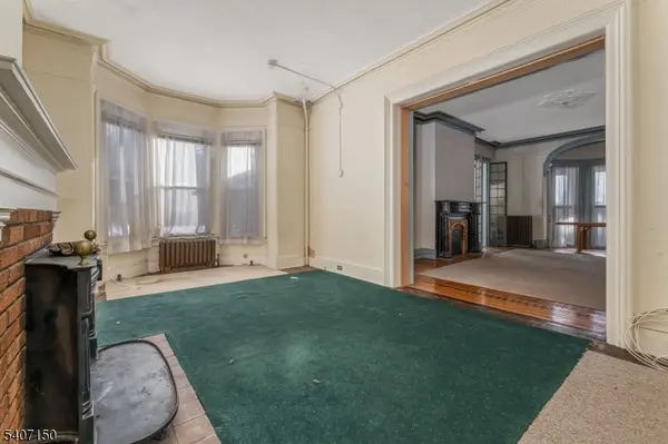 50 Drakestown Rd, Mount Olive Twp., NJ 07840