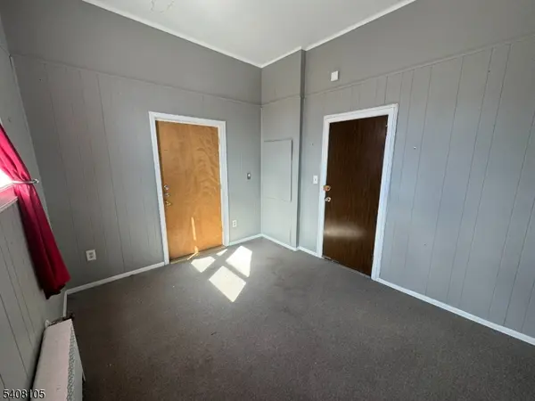 248 Lorraine Ave Suite 4, Montclair Twp., NJ 07043