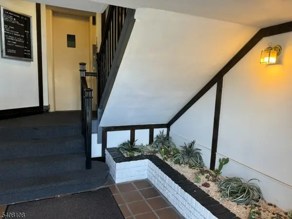 248 Lorraine Ave Suite 10, Montclair Twp., NJ 07043