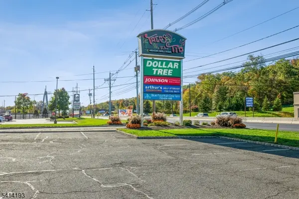 215-225 RT 22 EAST, Green Brook Twp., NJ 08812