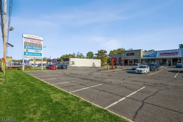 215-225 RT 22 EAST, Green Brook Twp., NJ 08812