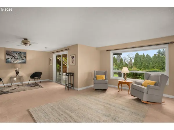 12040 NW LOVEJOY ST, Portland, OR 97229