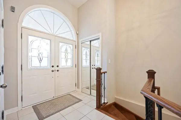 16 Cody AVE, Whitby, ON L1M 1K8