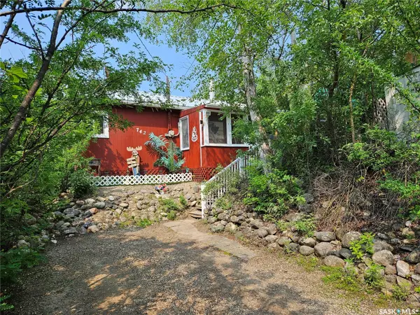 742 Lakeside AVENUE, White Bear Ir 70, SK S0C 0R0