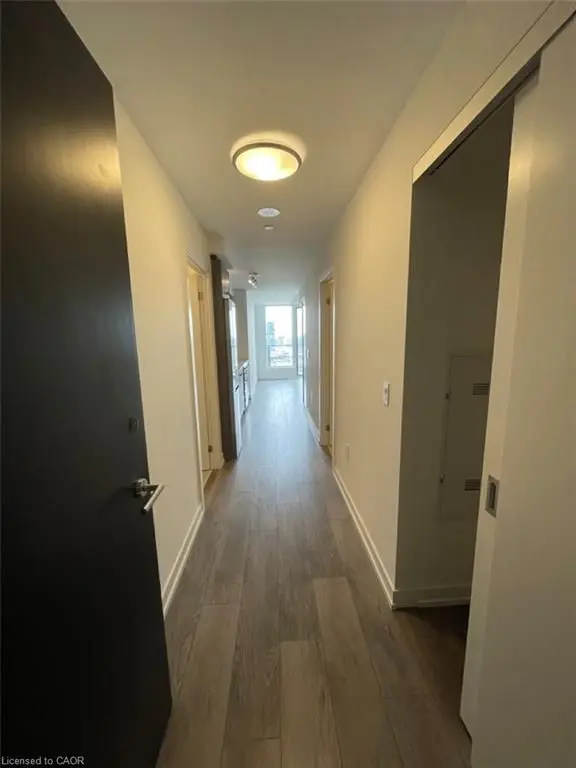 15 Wellington ST #1805, Kitchener, ON N2G 0E4