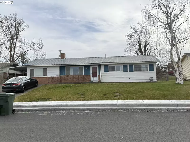 42 MADISON ST, Umatilla, OR 97882