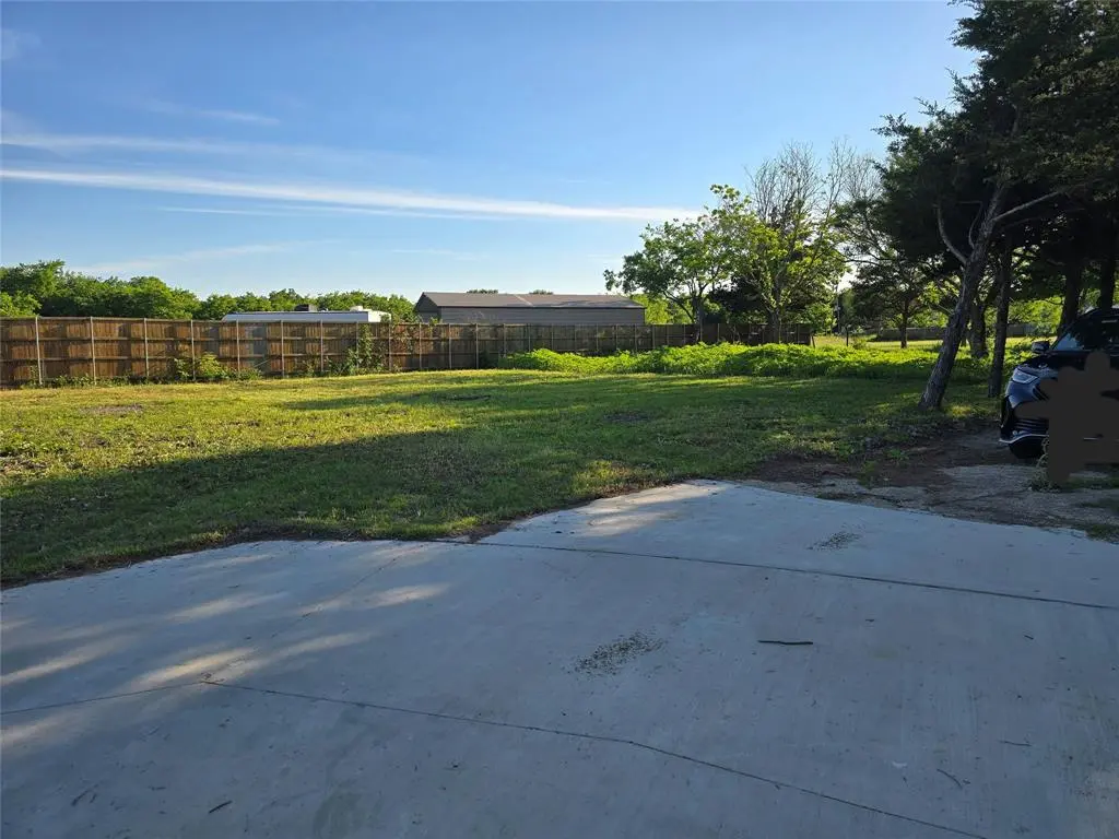 120 Stark Road, Hackberry, TX 75036