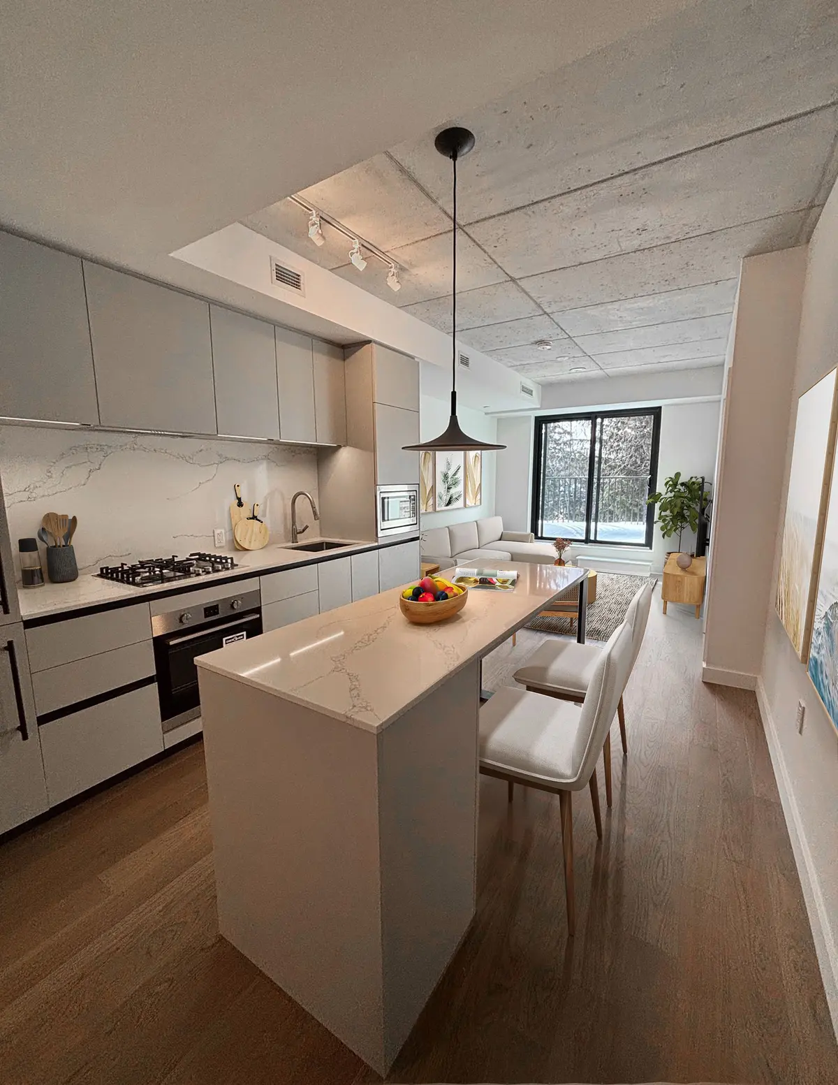 1720 Bayview AVE #513, Toronto C10, ON M4G 3C4