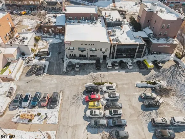 15 Valley St, South Orange Village Twp., NJ 07079