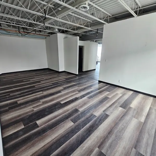 526 Bryne DR #E, Barrie, ON L4N 9P6