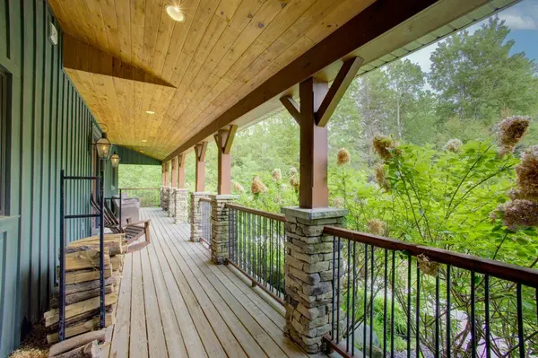 8429 Poplar Side Road, Clearview, ON L9Y 3Y9