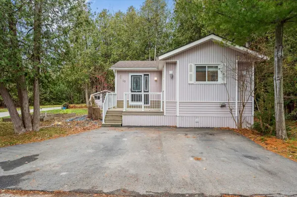 10 Spruce AVE, Puslinch, ON N1B 2J0