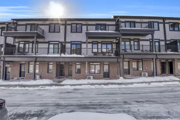 46 Oat LN, Kitchener, ON N2R 0T1