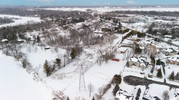 348 River RD, Blossom Park - Airport And Area, ON K1V 1R8