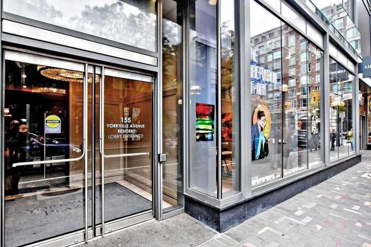 155 Yorkville AVE #912, Toronto C02, ON M5R 1C4