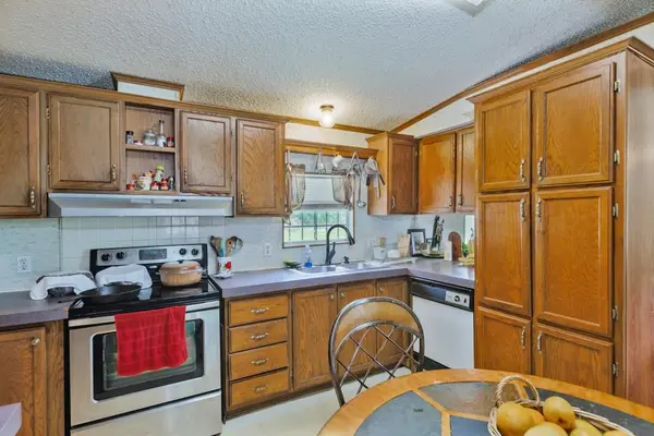 308 S Mill Street, Bowie, TX 76230