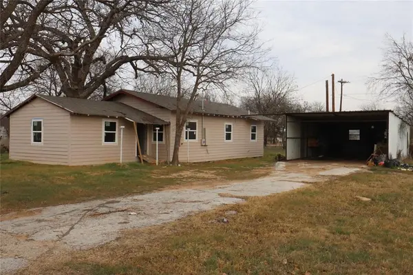 510 N Connellee Avenue, Eastland, TX 76448