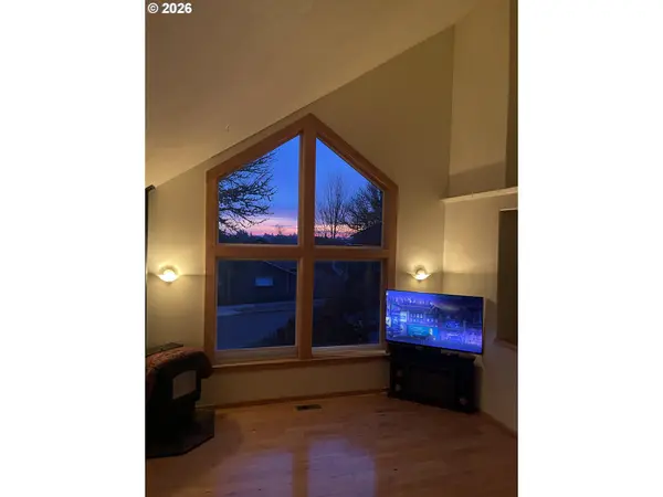 783 NW THOMAS CT, Mc Minnville, OR 97128