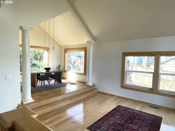 783 NW THOMAS CT, Mc Minnville, OR 97128