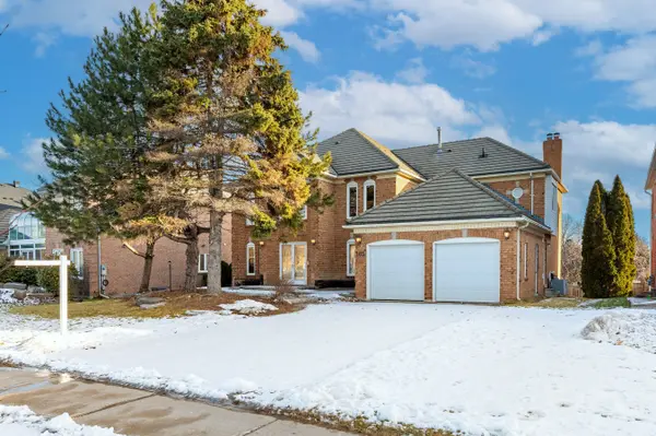 103 Spadina RD, Richmond Hill, ON L4B 2Y9