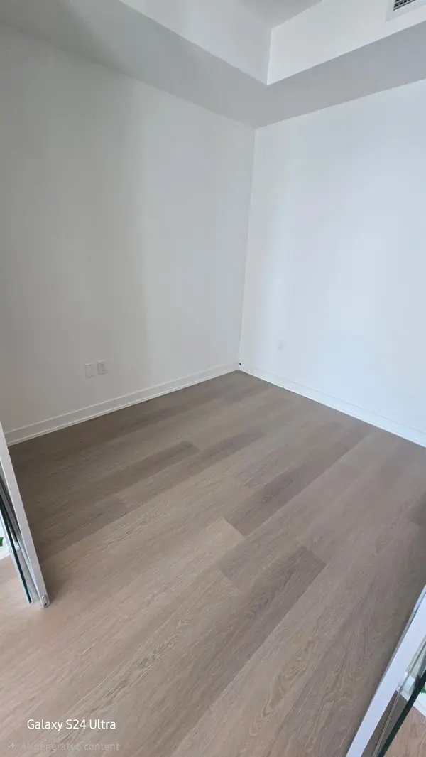 448 burnhamthorpe road w RD #3112, Mississauga, ON L5B 0K7