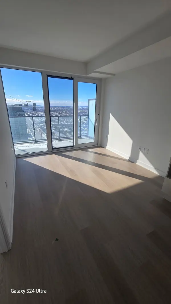 448 burnhamthorpe road w RD #3112, Mississauga, ON L5B 0K7