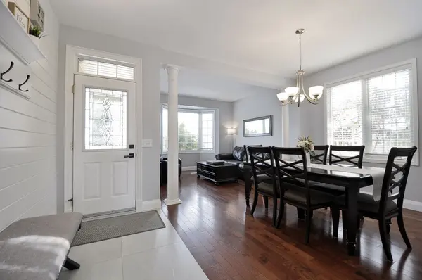 3 Brayshaw DR, Cambridge, ON N1T 2G3