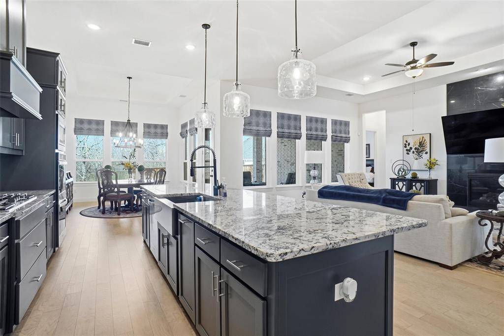 297 Waters Edge Drive, Argyle, TX 76226