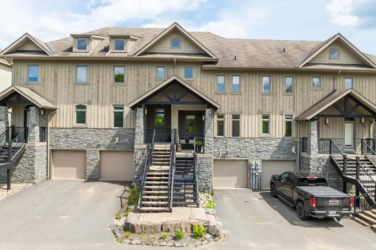 61 Rockmount CRES, Gravenhurst, ON P1P 0A6