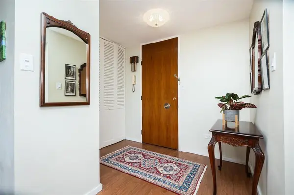 99 Wellington CRES, Winnipeg, MB R3M 0A2