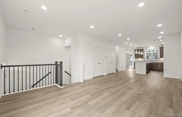 309 N Sydney CT, Plymouth, MI 48170