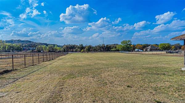 2121 Rock Creek Road, Crowley, TX 76036