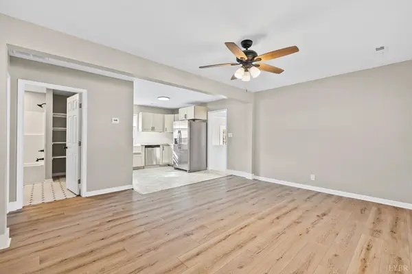 109 Carnell LN, Lynchburg, VA 24504