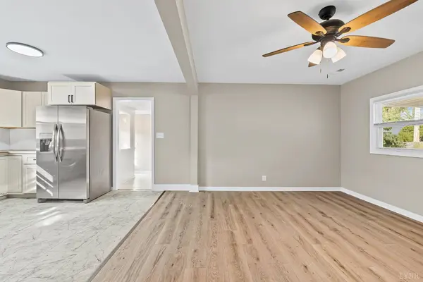 109 Carnell LN, Lynchburg, VA 24504